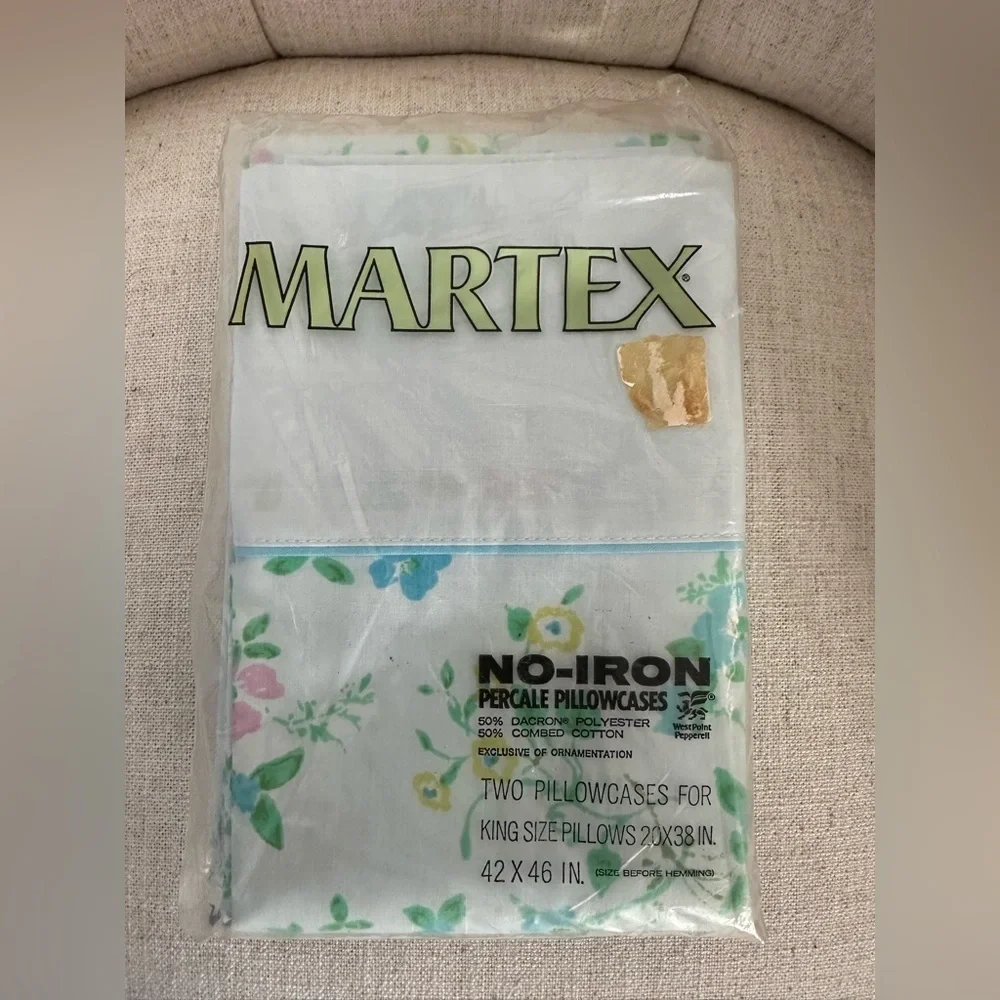 NIP! Vintage Martex Floral King Pillowcase Set Colorful Cottage Wildflower Blue